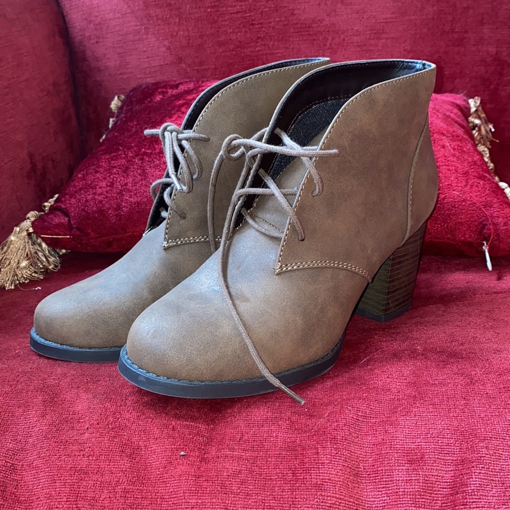 Booties - Picture 3 of 6